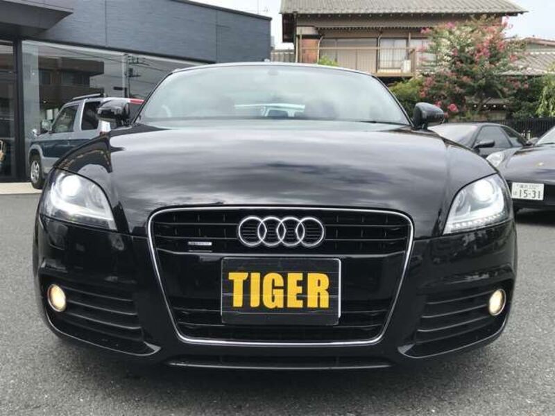 TT