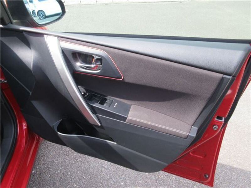 AURIS