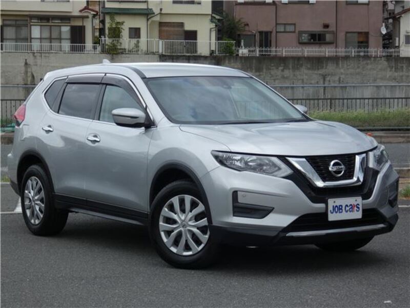 X-TRAIL