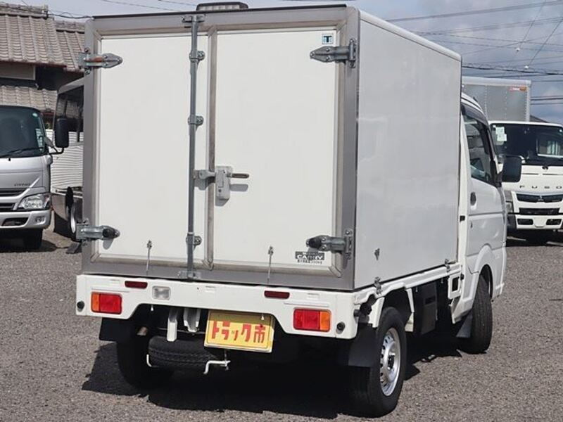 CARRY TRUCK