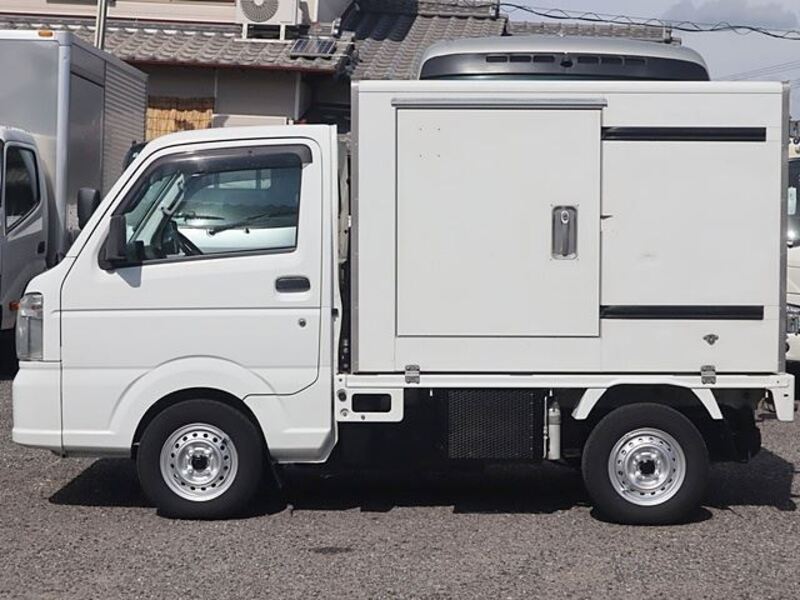 CARRY TRUCK