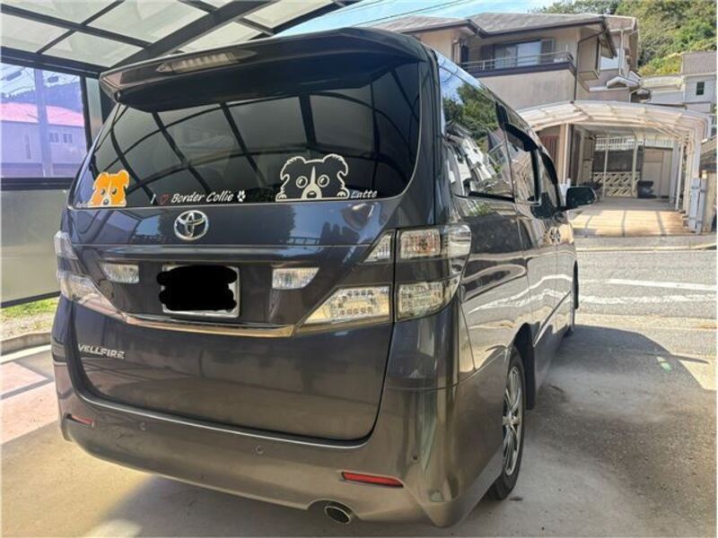VELLFIRE