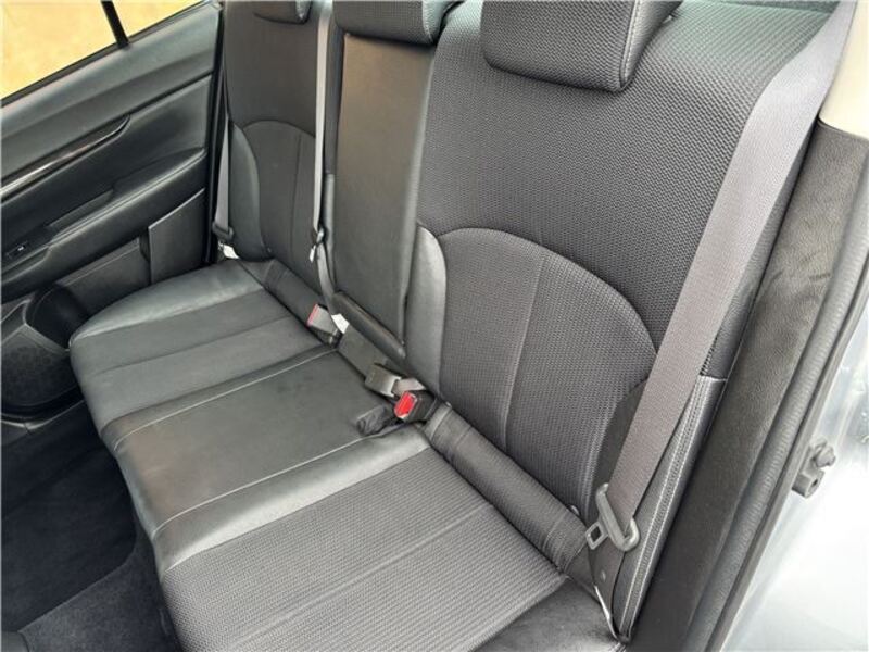 LEGACY B4