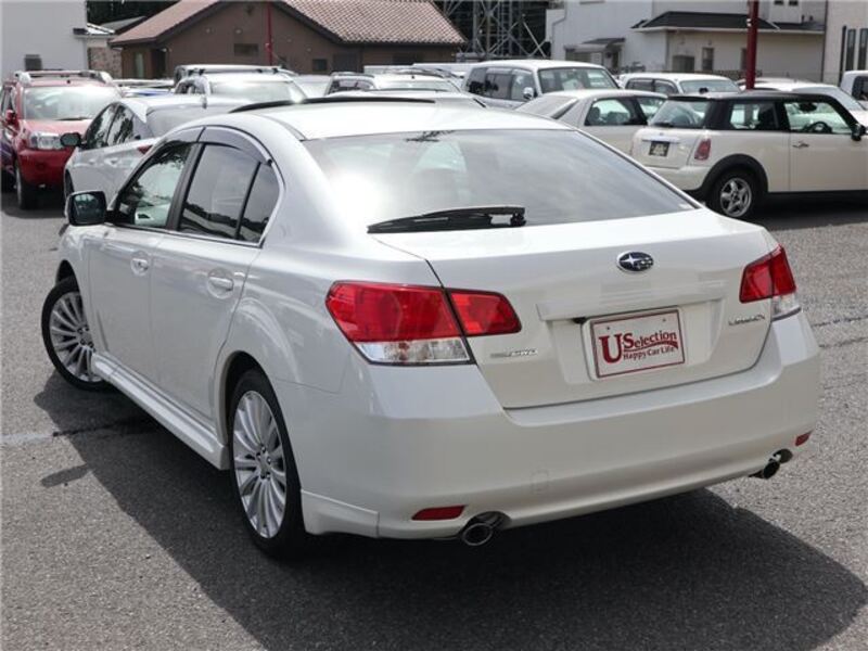 LEGACY B4