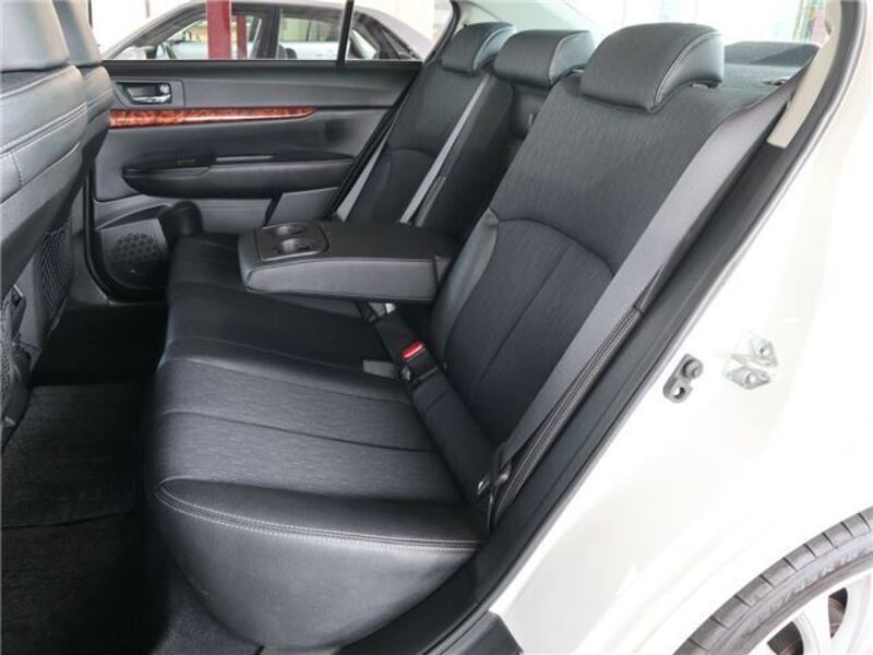 LEGACY B4