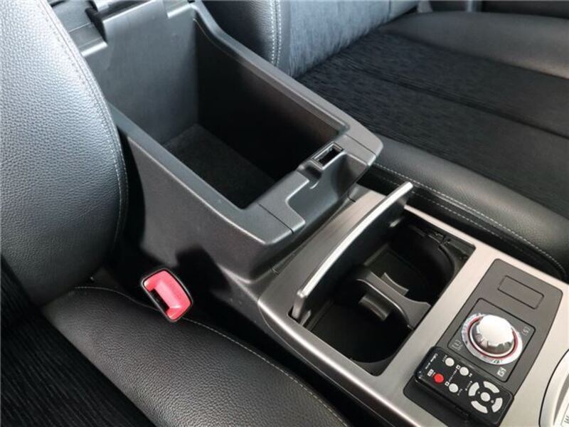 LEGACY B4