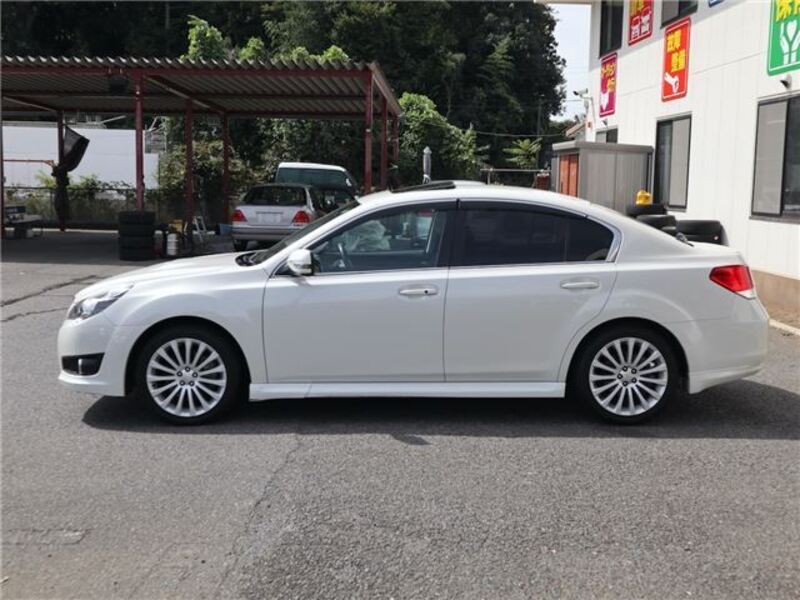 LEGACY B4