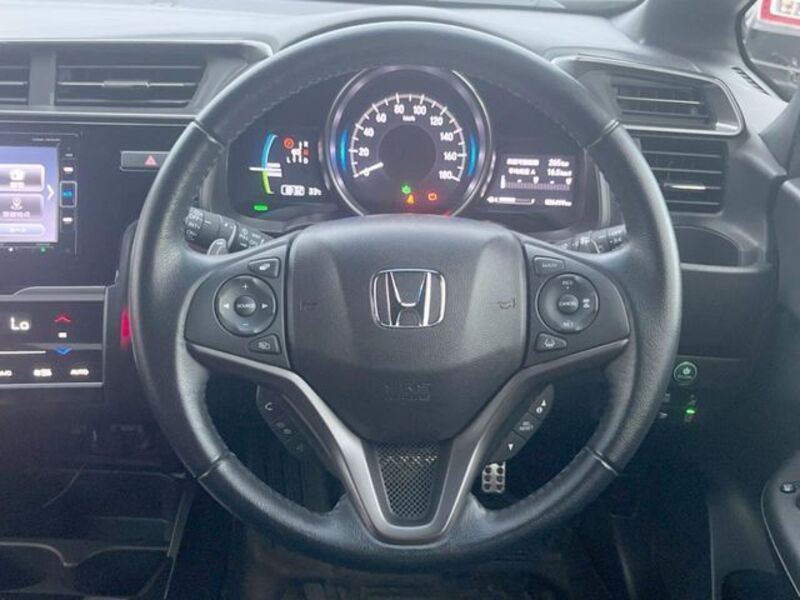FIT HYBRID