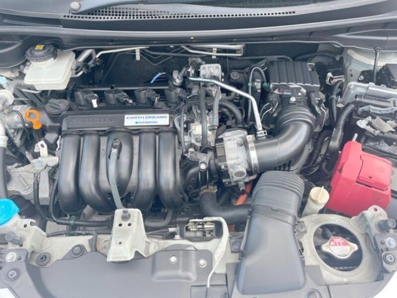 FIT HYBRID