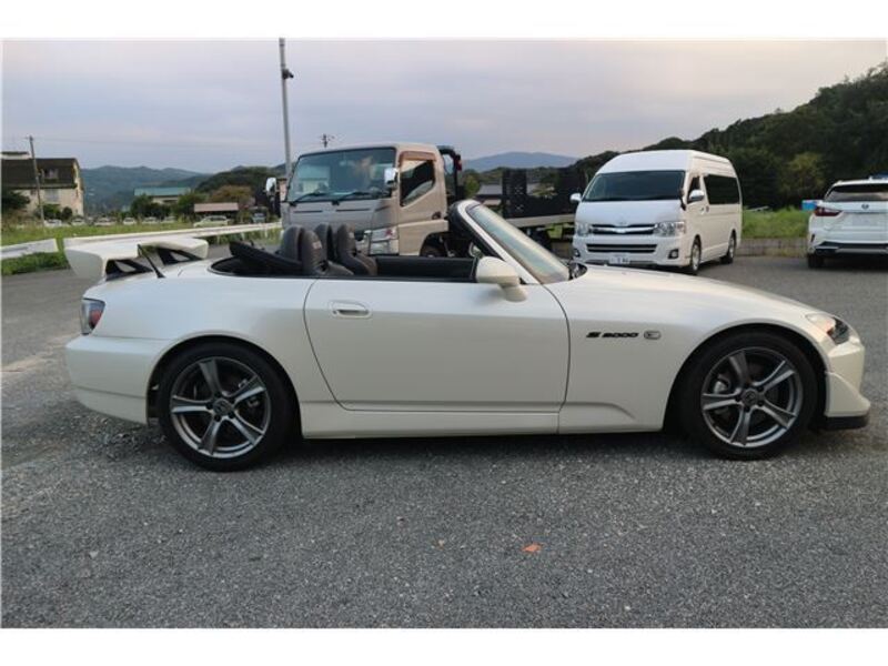 S2000