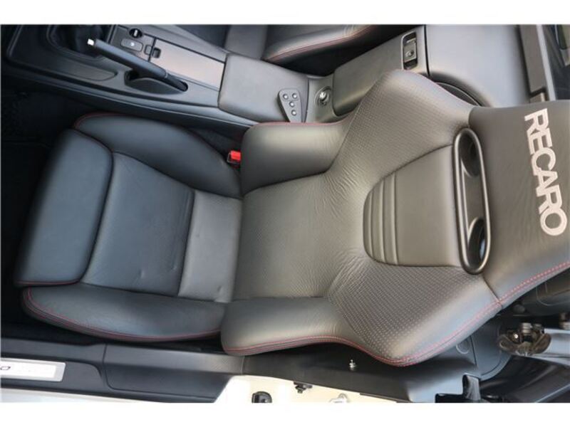 S2000