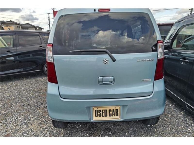 WAGON R