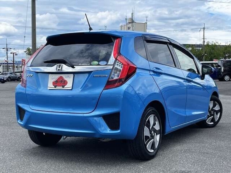 FIT HYBRID
