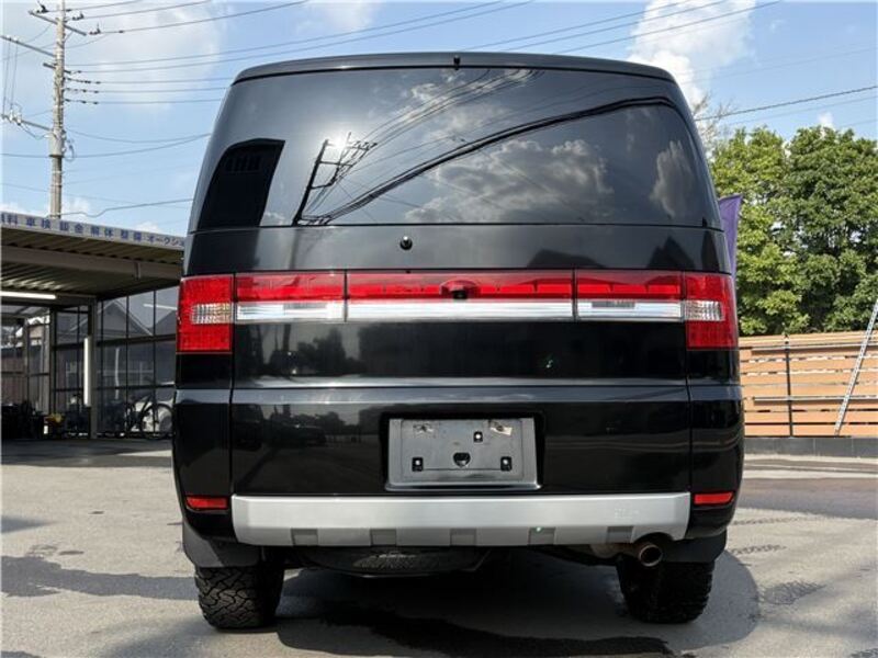 DELICA D5