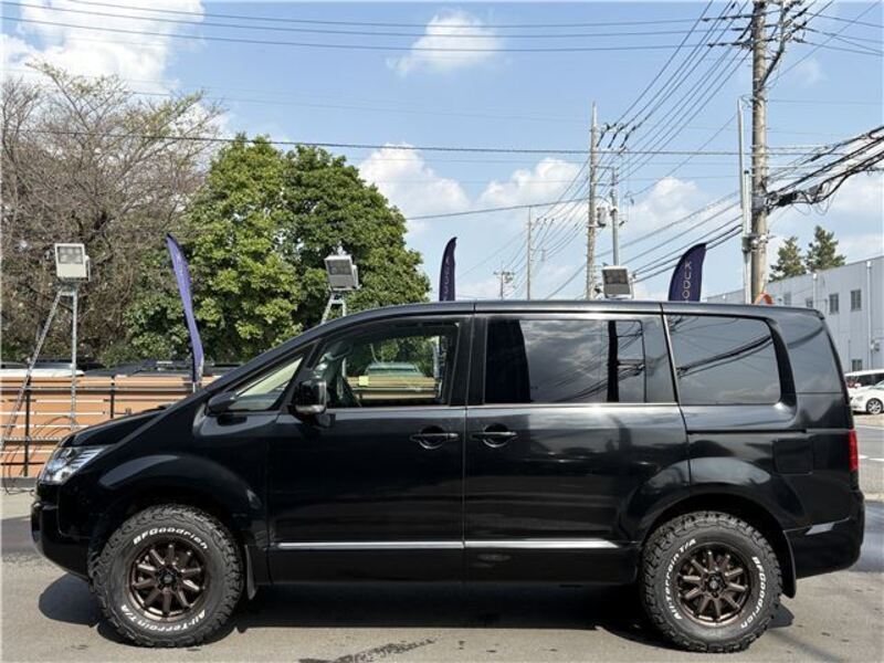 DELICA D5