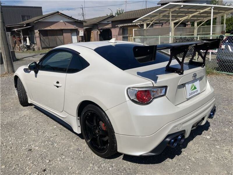 86