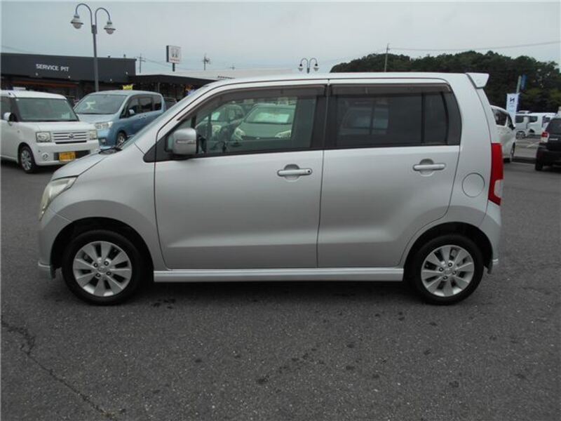 WAGON R