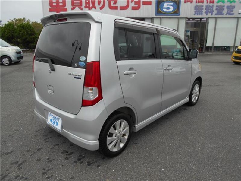 WAGON R