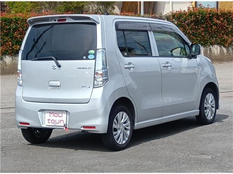 WAGON R