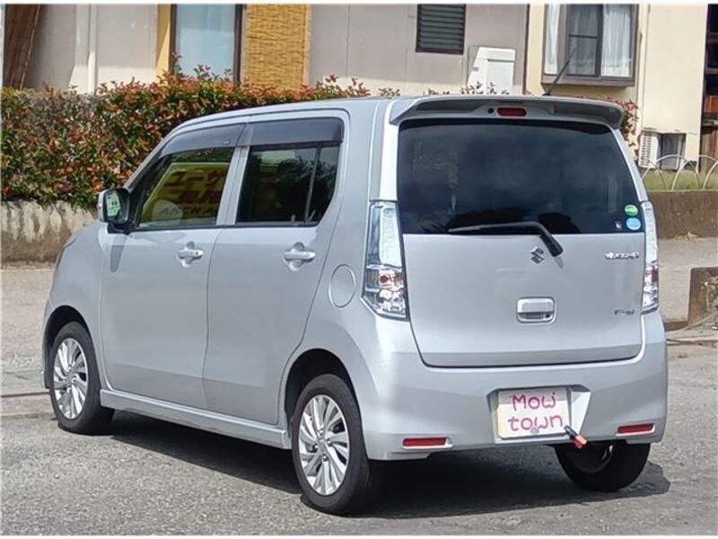 WAGON R