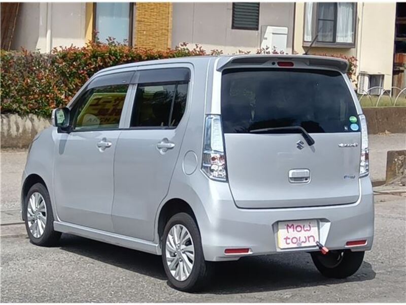 WAGON R