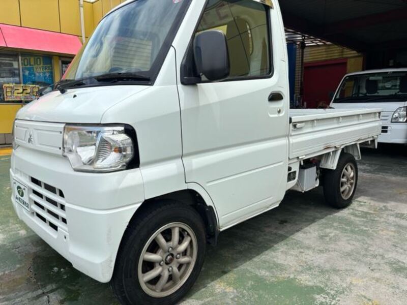 MINICAB TRUCK