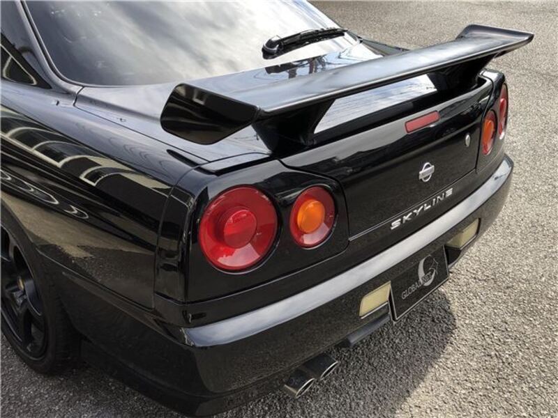 SKYLINE