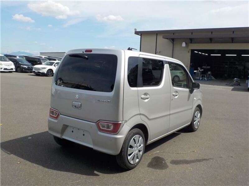 WAGON R