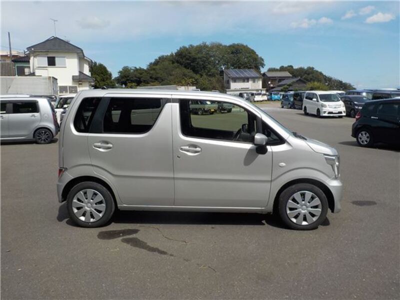 WAGON R