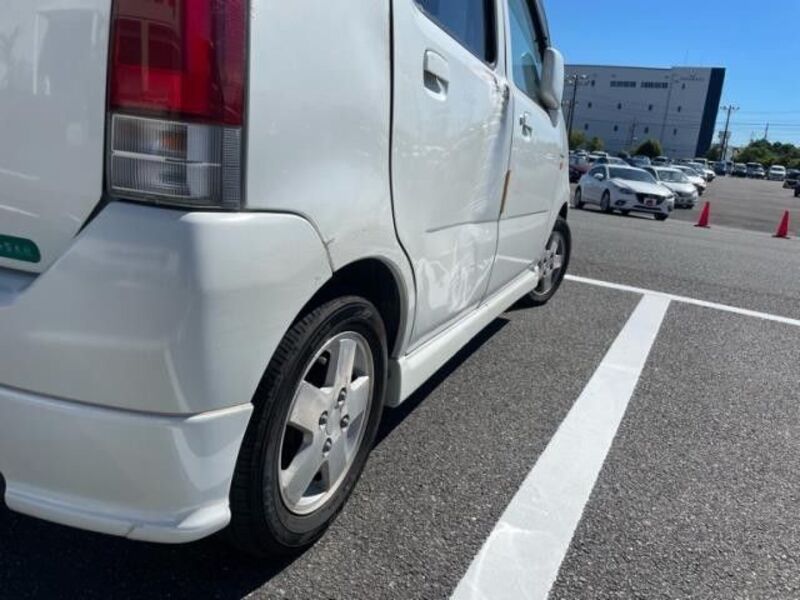 WAGON R