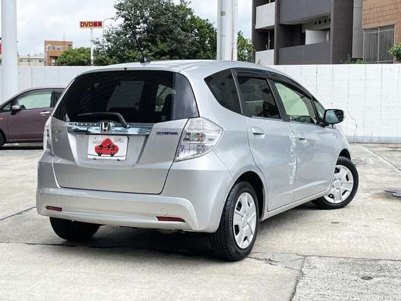 FIT HYBRID