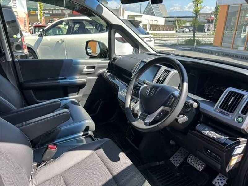 STEPWAGON SPADA