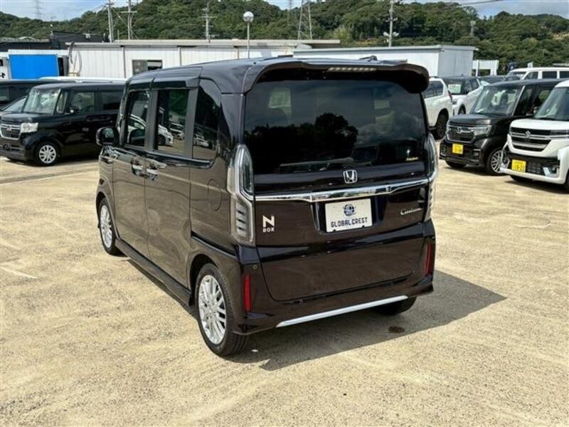 N BOX CUSTOM