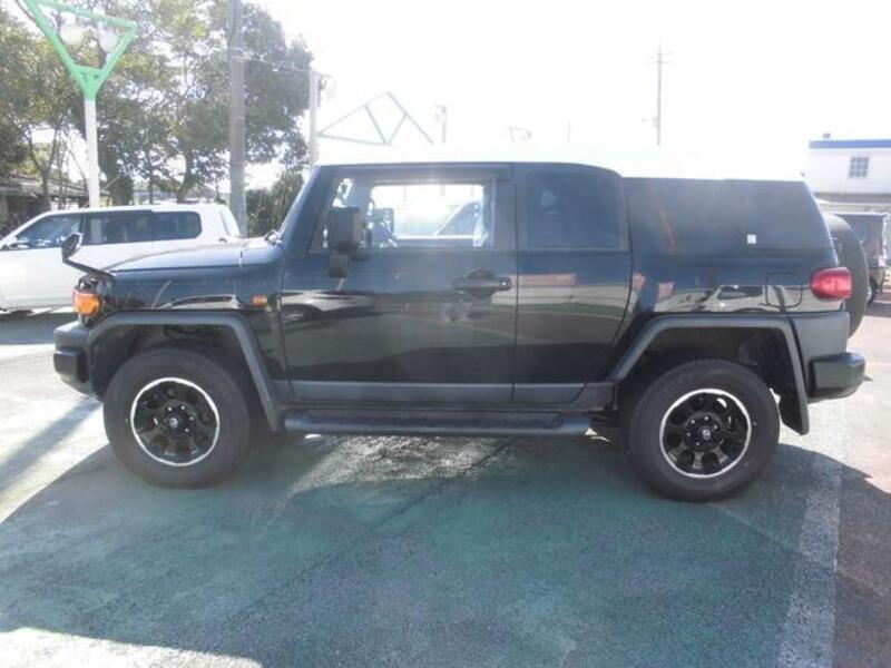 FJ CRUISER