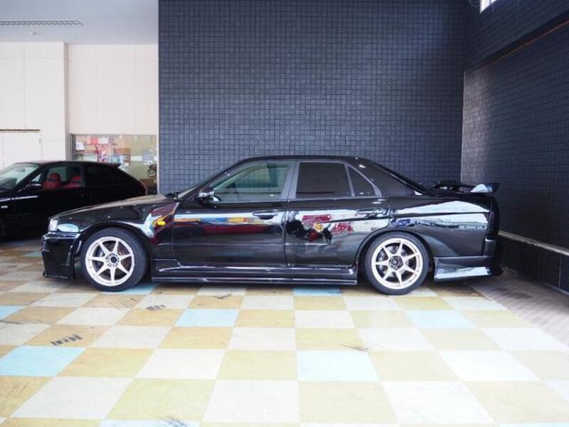 SKYLINE