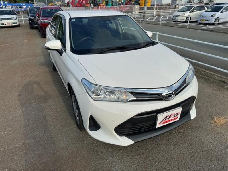 COROLLA AXIO