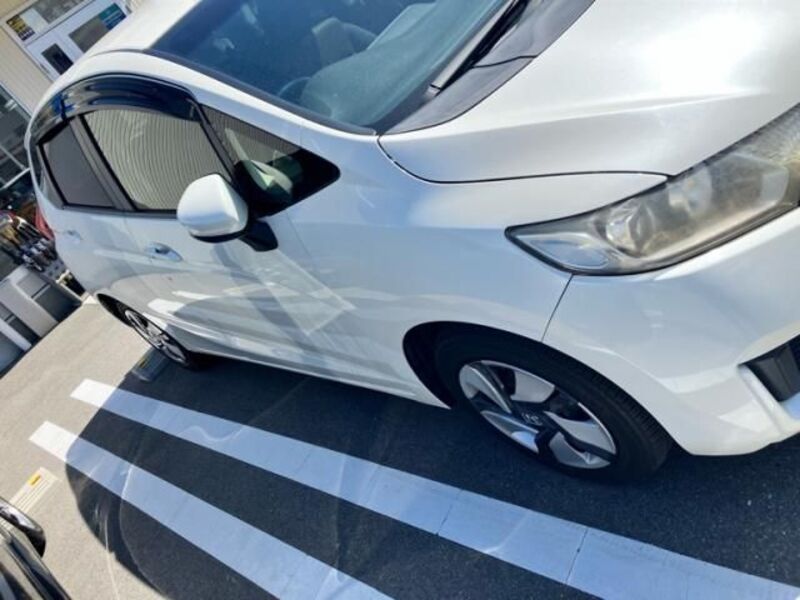 FIT HYBRID