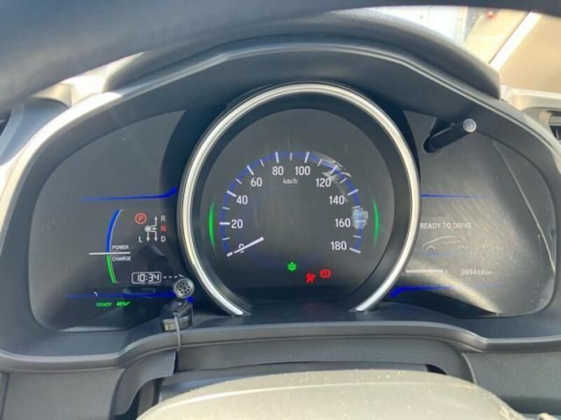 FIT HYBRID