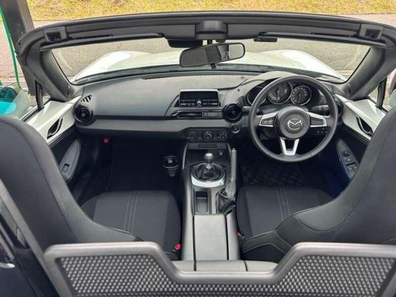 ROADSTER