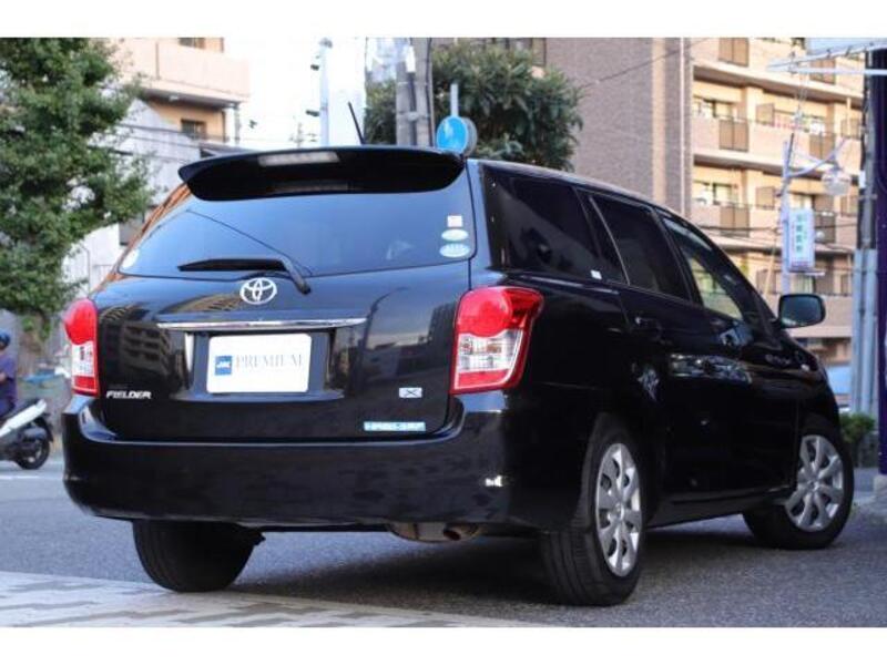 COROLLA FIELDER