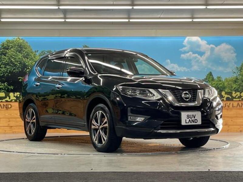 X-TRAIL