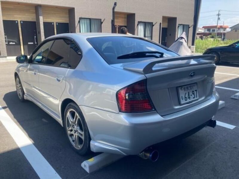 LEGACY B4
