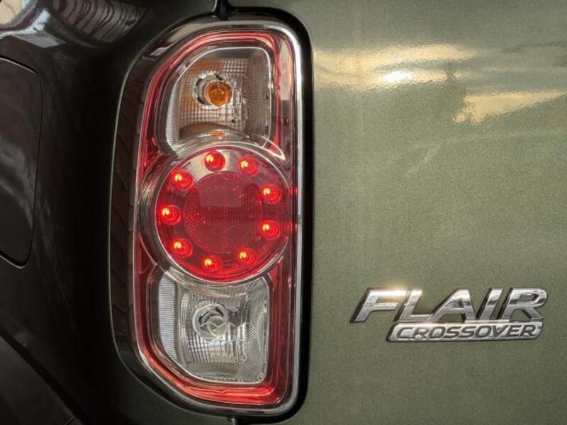 FLAIR CROSSOVER