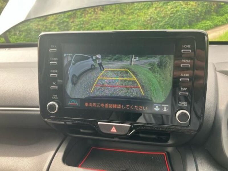YARIS CROSS