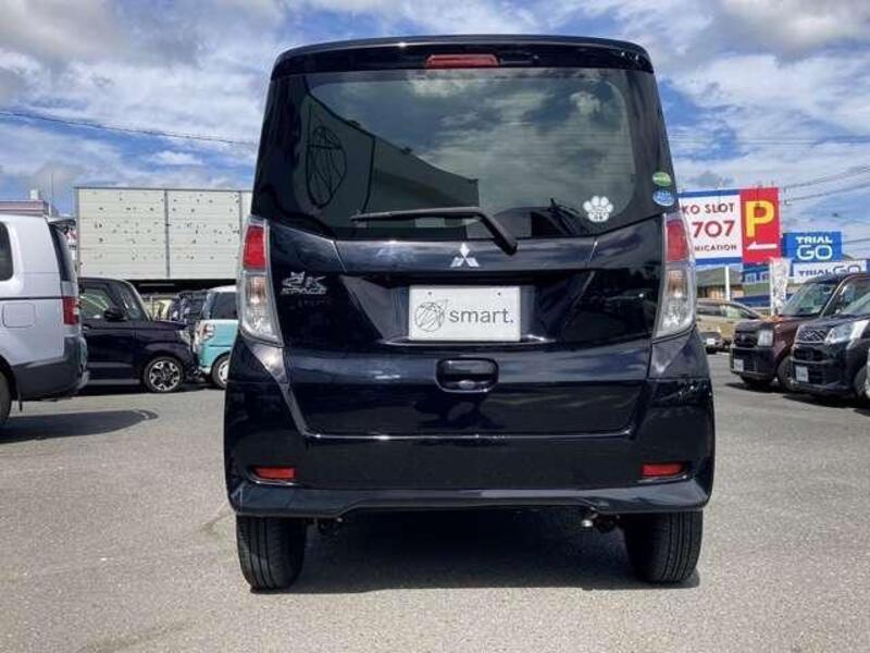 EK SPACE
