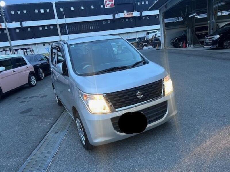 WAGON R