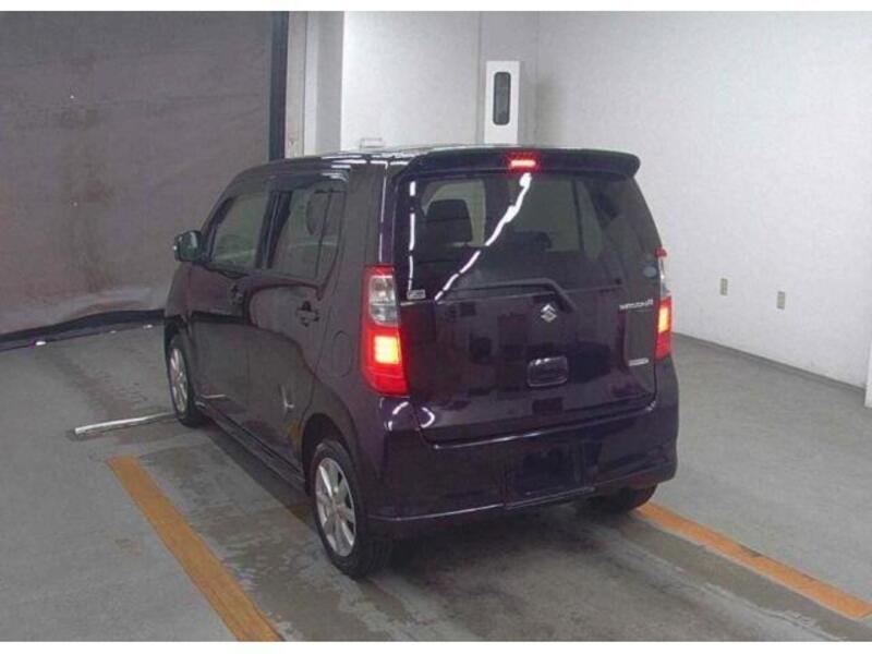 WAGON R