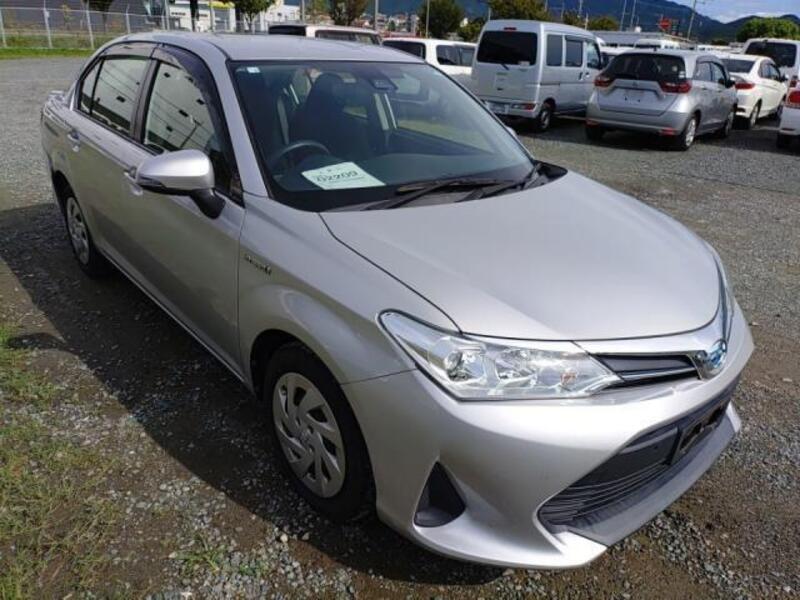 COROLLA AXIO