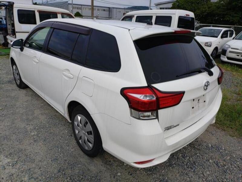 COROLLA FIELDER