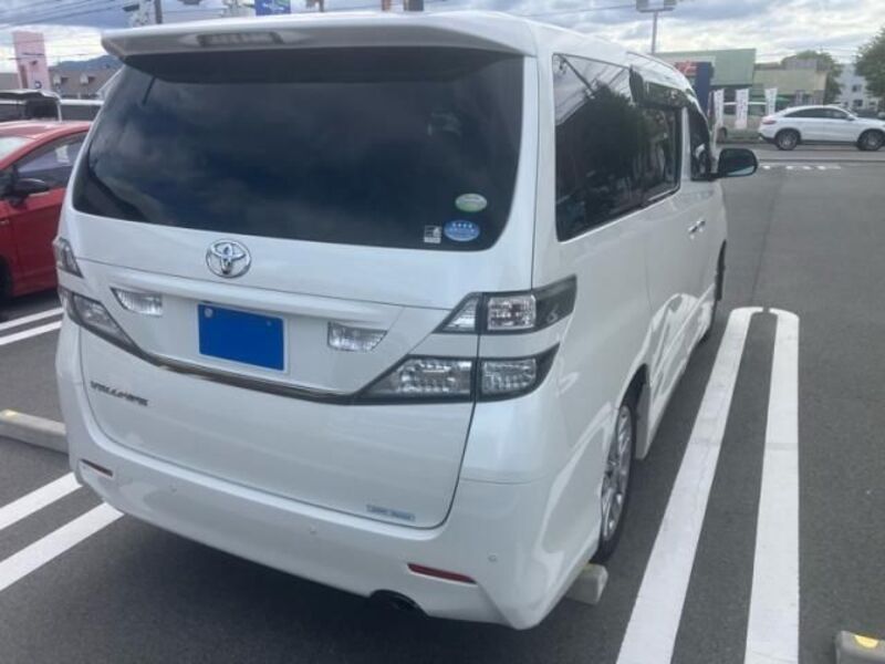 VELLFIRE